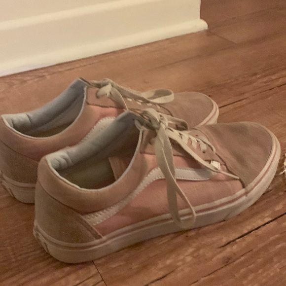 vans light pink sneakers - Picture 1 of 4